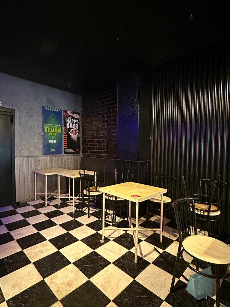 WhatsApp Image 2023-12-14 at 17.37.25 3.jpeg